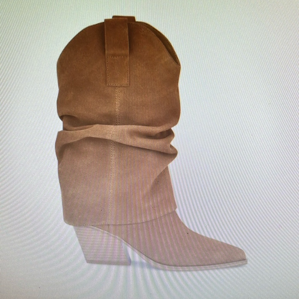 Brand new nine wear western boot. Never worn!